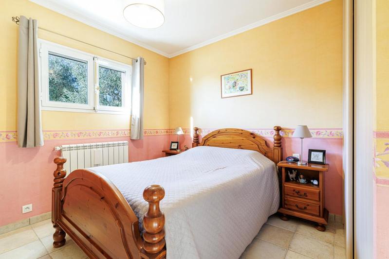 Villa - 240 m² - 7 pièces