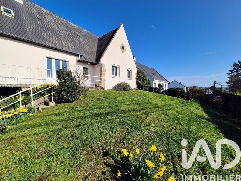 Maison - 135 m² - 6 pièces
