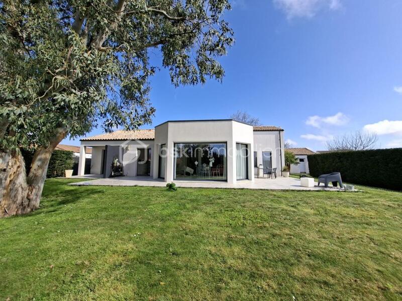 Maison - 153 m² - 5 pièces