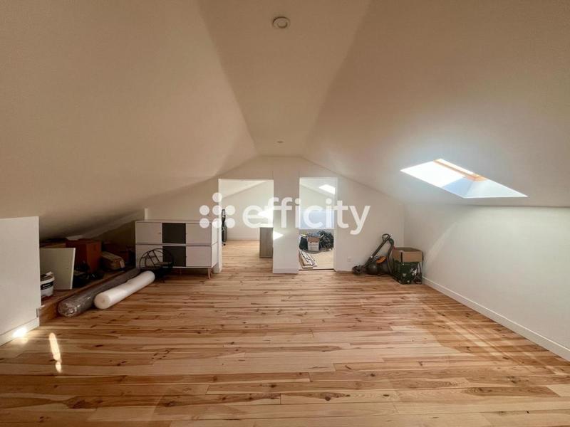 Maison - 141 m² - 4 pièces