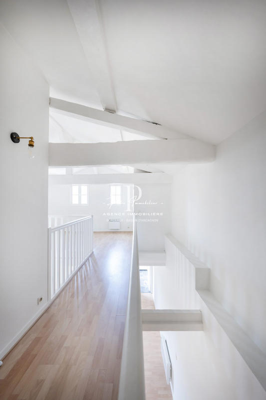 Duplex - 101 m² - 4 pièces