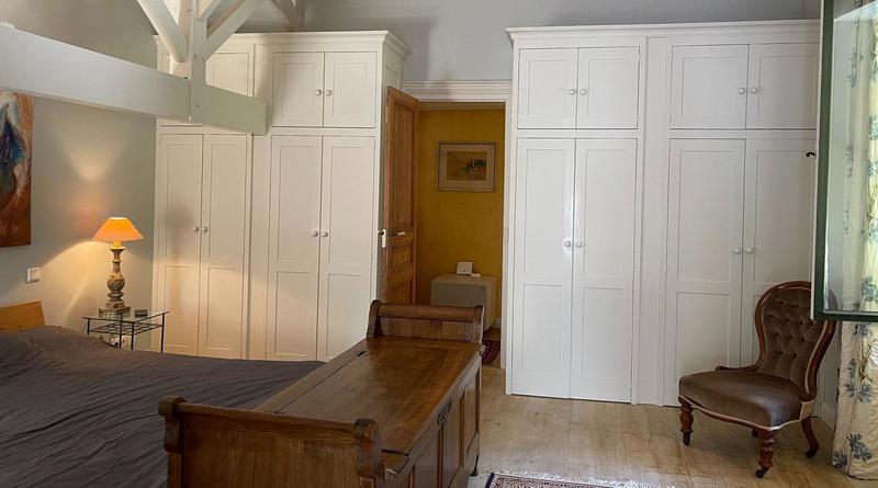 Maison - 260 m² - 7 pièces