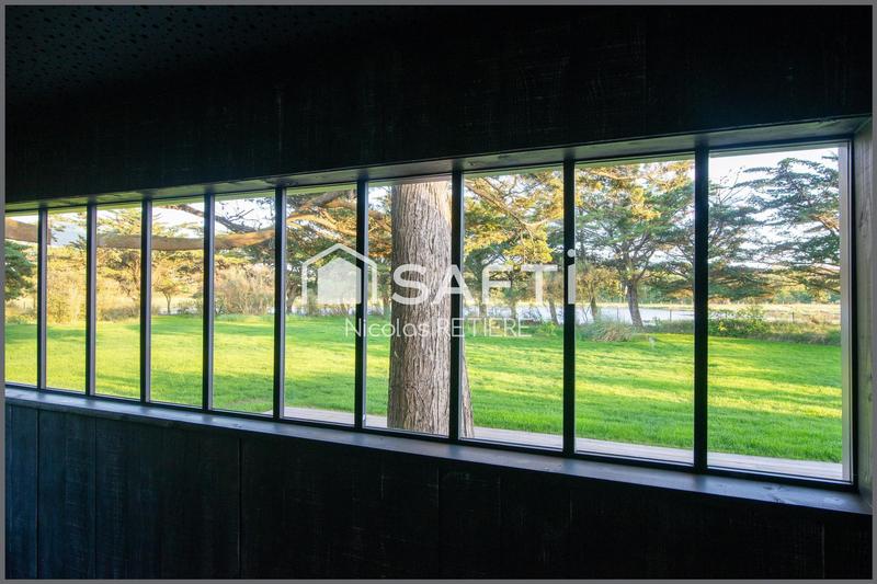 Villa - 230 m² - 9 pièces