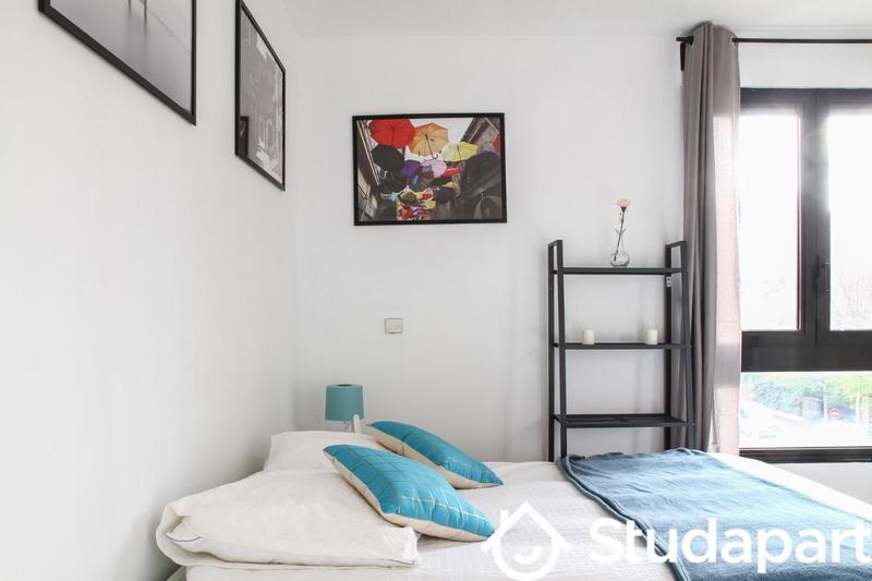 Chambre - 10 m² - 1 pièce