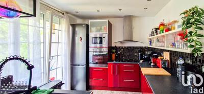 Maison - 140 m² - 5 pièces