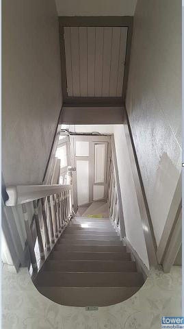 Maison - 122 m² - 8 pièces