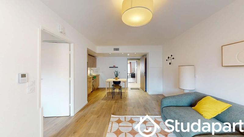 Chambre - 14 m² - 1 pièce