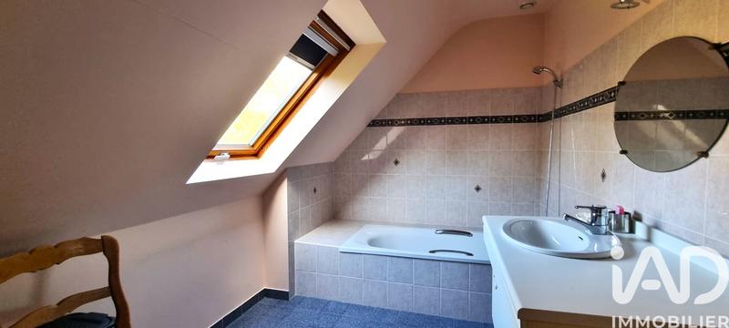 Maison - 140 m² - 8 pièces