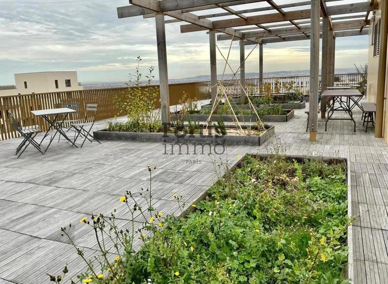 Studio - 33 m² - 1 pièce