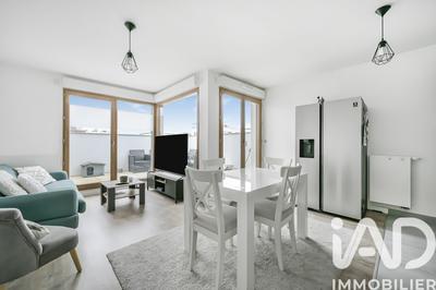 Appartement - 77 m² - 4 pièces