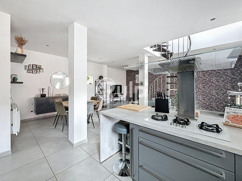 Corps de ferme - 117 m² - 6 pièces