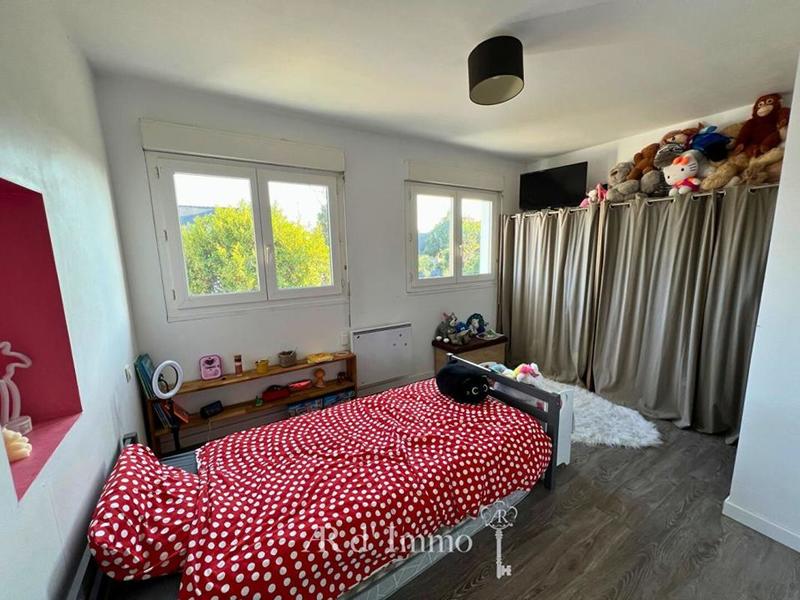 Maison - 106 m² - 4 pièces