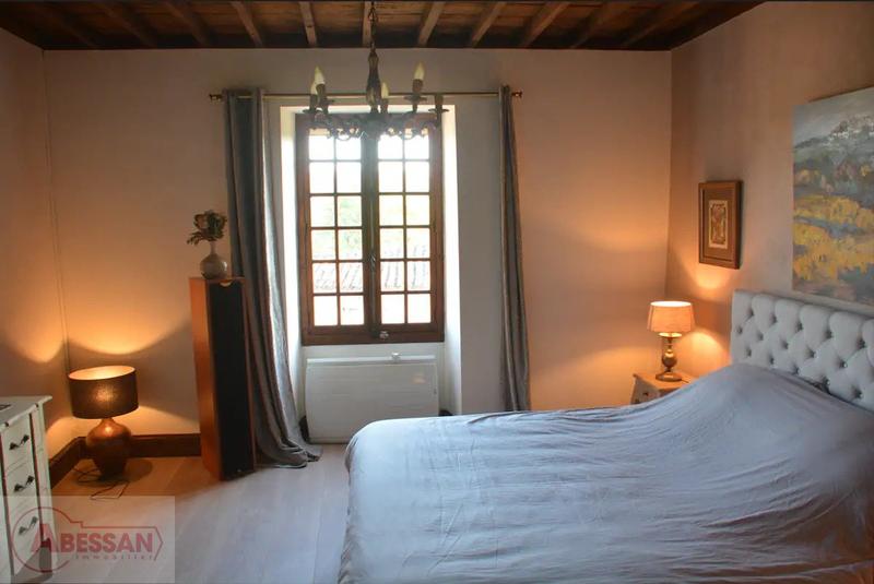 Maison de village - 175 m² - 7 pièces