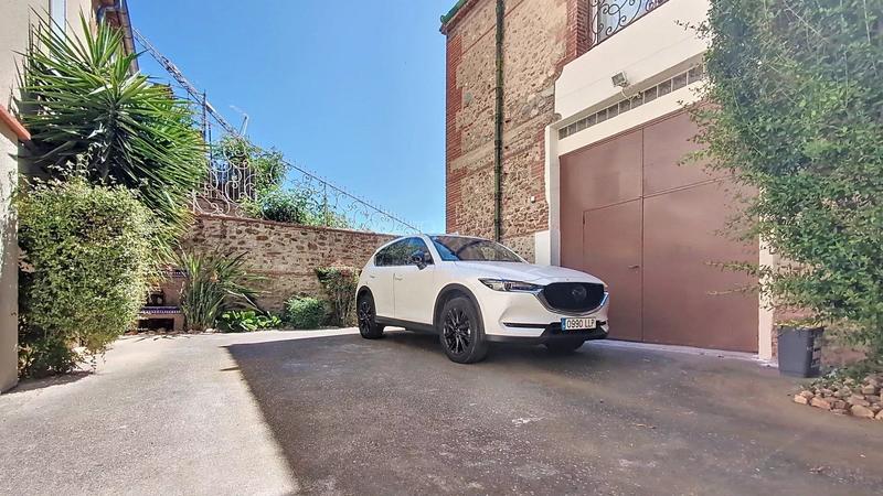 Maison - 214 m² - 6 pièces