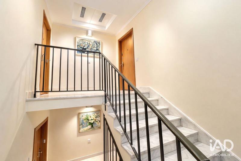 Appartement - 80 m² - 3 pièces