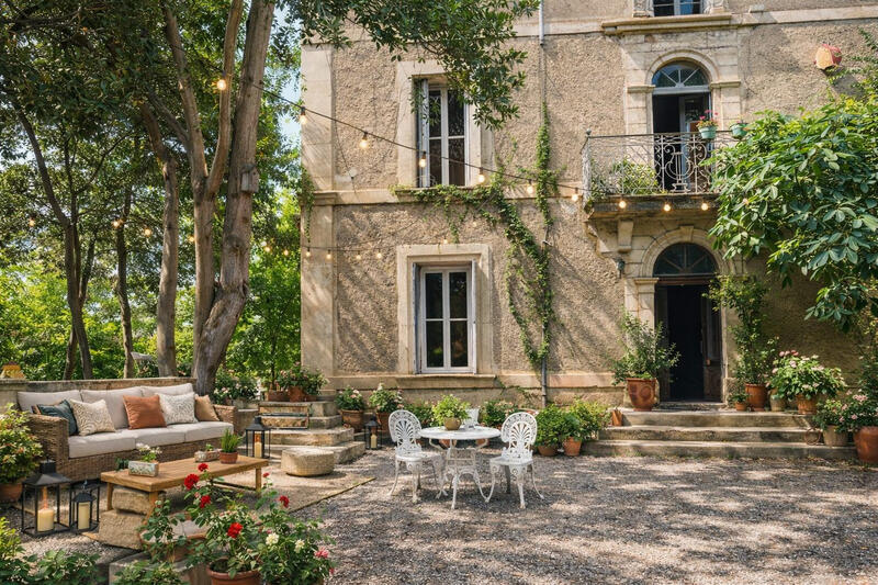 Bastide - 730 m² - 14 pièces