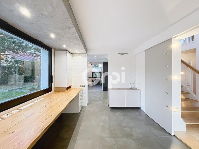 Maison - 170 m² - 5 pièces