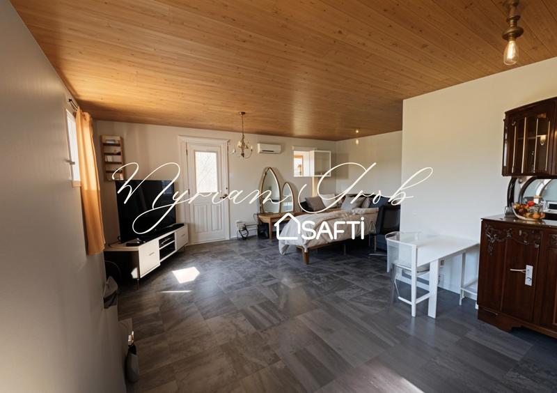 Maison - 137 m² - 6 pièces