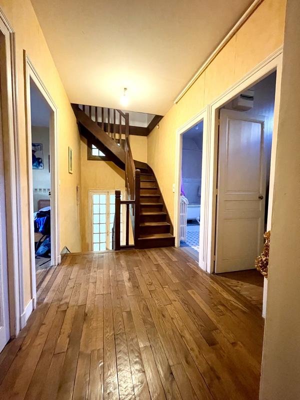 Maison ancienne - 151 m² - 6 pièces