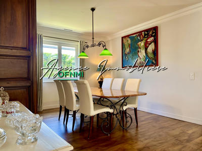 Villa - 192 m² - 7 pièces