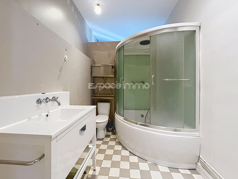 Appartement - 141 m² - 5 pièces