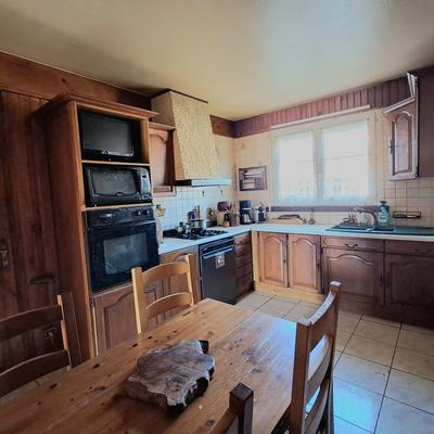 Maison - 96 m² - 5 pièces