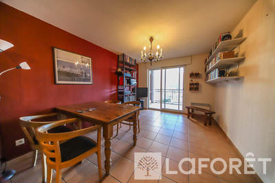 Appartement - 49 m² - 3 pièces