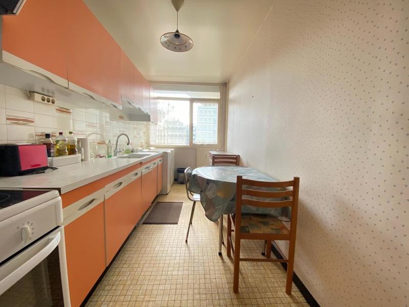 Appartement - 77 m² - 4 pièces