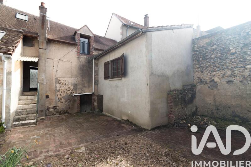 Maison de village - 90 m² - 4 pièces