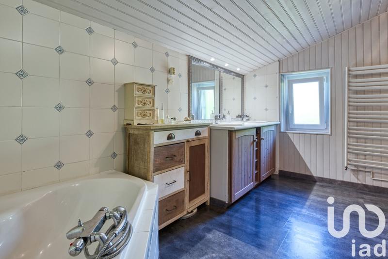 Maison - 190 m² - 5 pièces