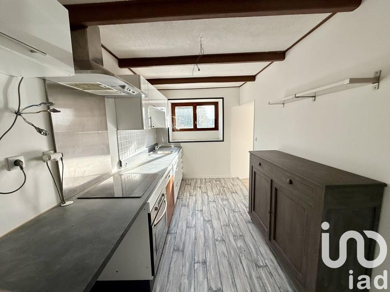 Maison - 121 m² - 6 pièces