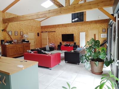 Maison - 150 m² - 5 pièces