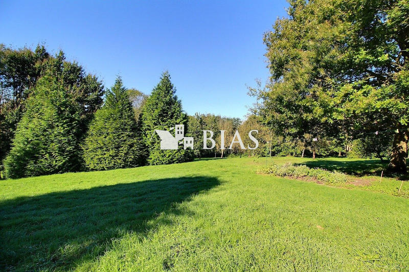 Maison - 220 m² - 7 pièces