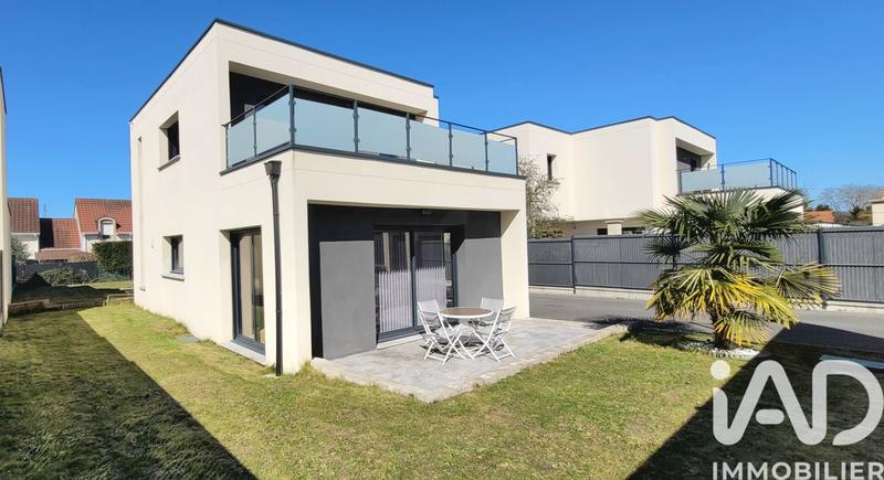 Maison - 140 m² - 6 pièces