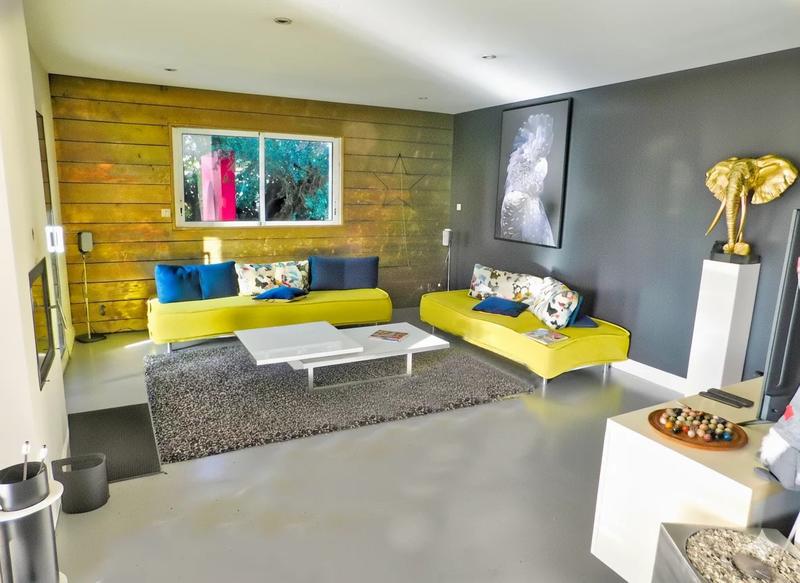 Maison - 181 m² - 6 pièces