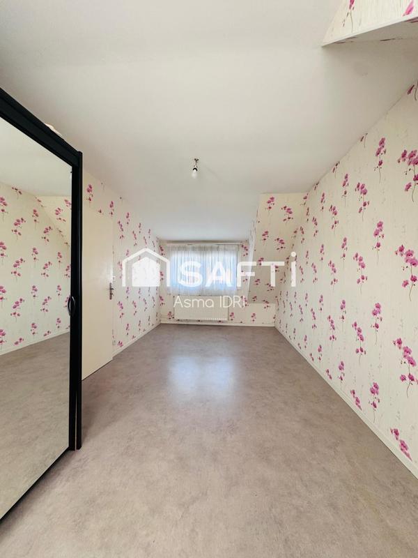 Maison - 137 m² - 6 pièces