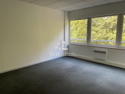 Bureau - 140 m²