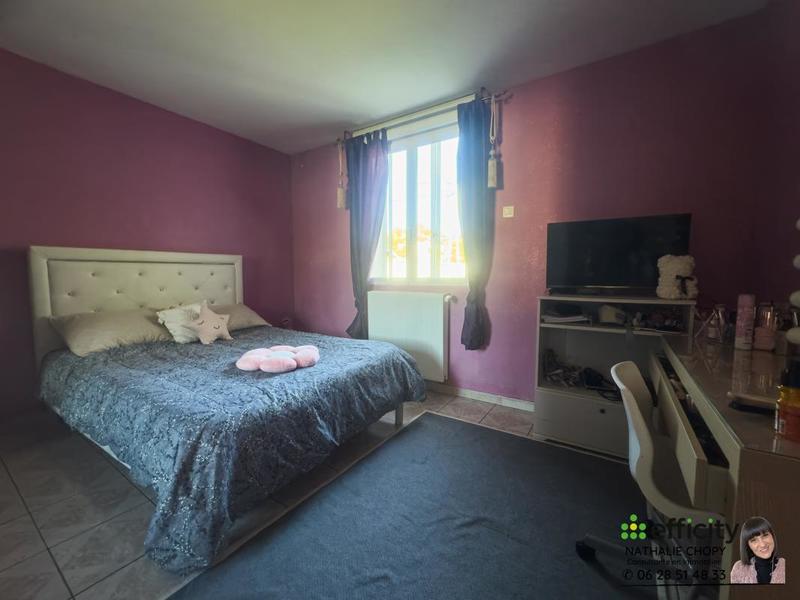 Maison - 250 m² - 12 pièces