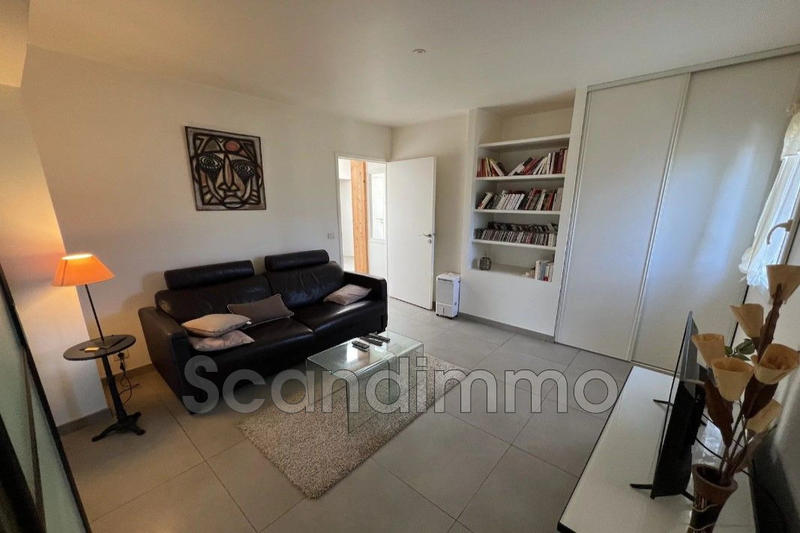 Villa - 161 m² - 6 pièces