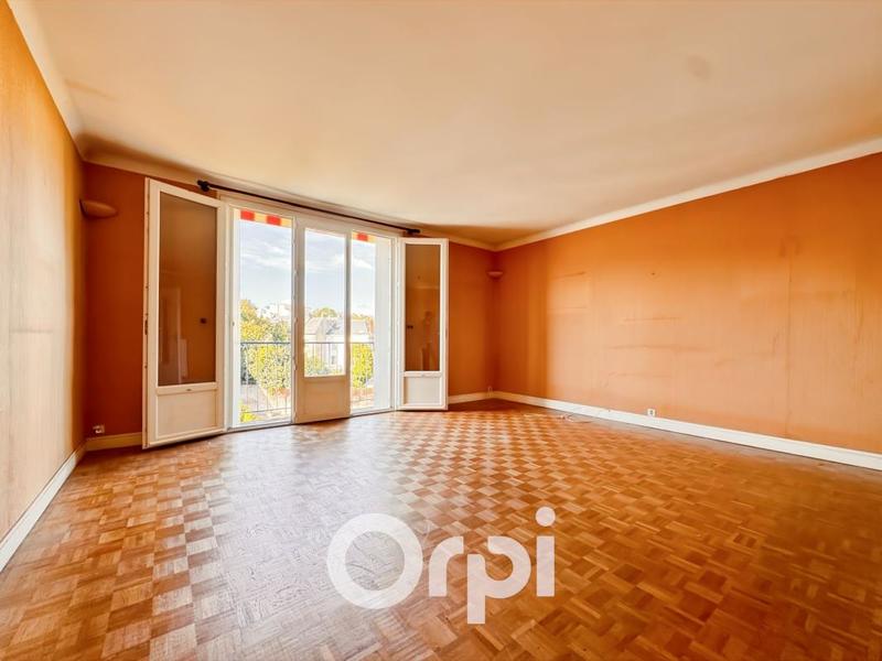 Appartement - 90 m² - 4 pièces