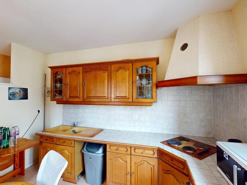 Appartement ancien - 80 m² - 4 pièces