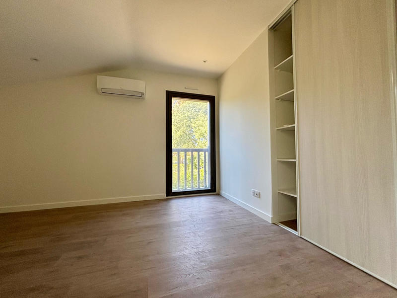 Maison - 141 m² - 5 pièces