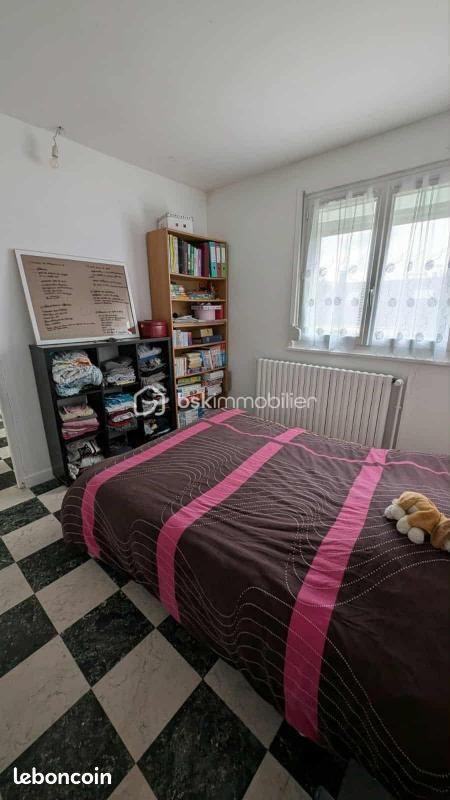 Demeure - 106 m² - 7 pièces