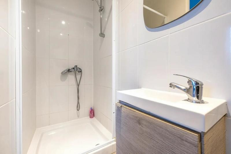 Appartement - 95 m² - 7 pièces