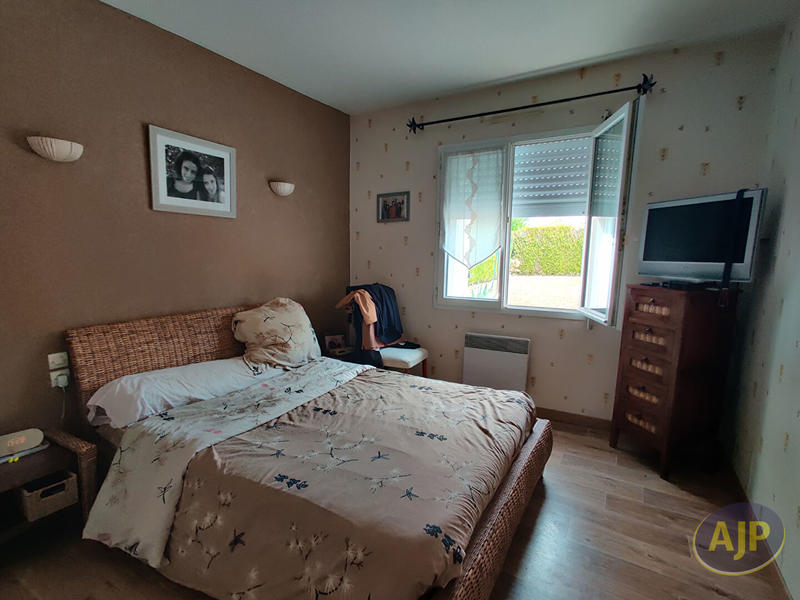 Maison - 103 m² - 4 pièces