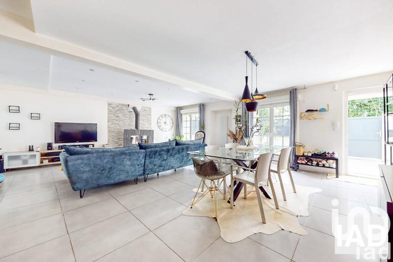 Maison - 110 m² - 3 pièces