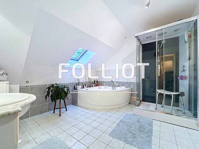 Maison - 132 m² - 6 pièces