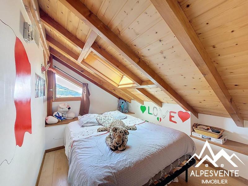 Maison - 110 m² - 4 pièces