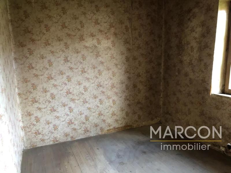 Maison de village - 85 m² - 6 pièces