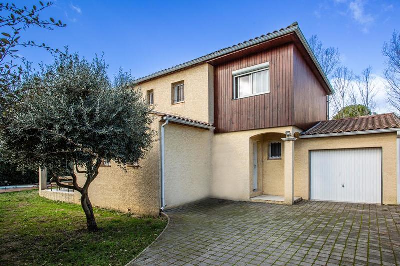 Maison - 146 m² - 6 pièces